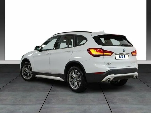 BMW X1 sDrive18d Sport Image 4